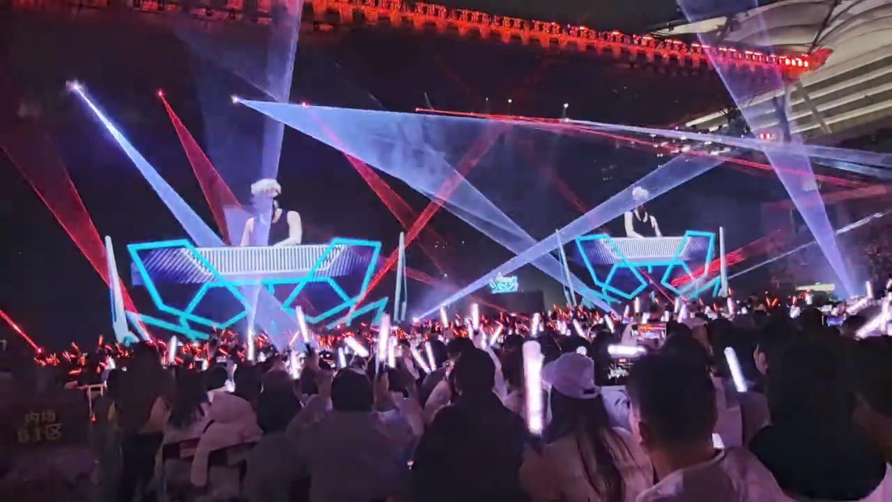 A feast of light and sound, hi the audience